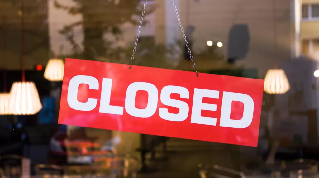 Closed store sign